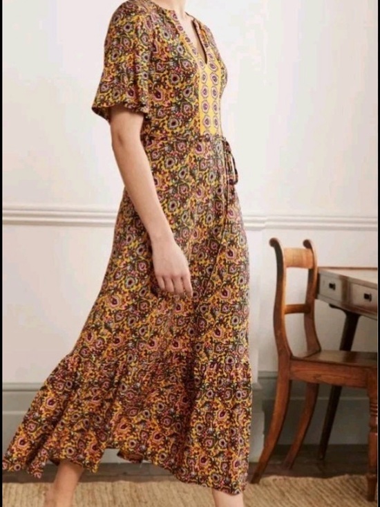 Boden Dresses & Skirts - Boden Yellow Floral V-Neck Tiered Maxi Dress
